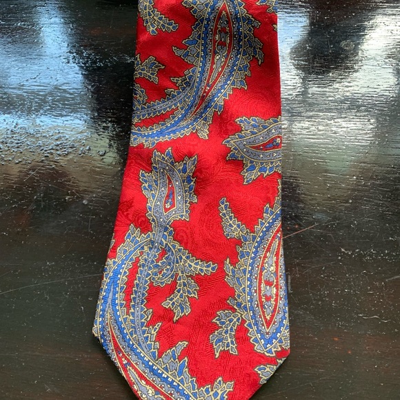 Limited Tradition - Picture 1 of 1